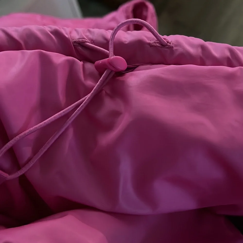 Pink Puffer Vest - Picture 5 of 6